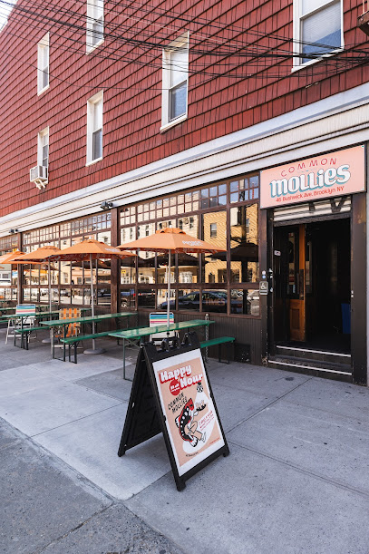 Common Mollies Bar in Brooklyn