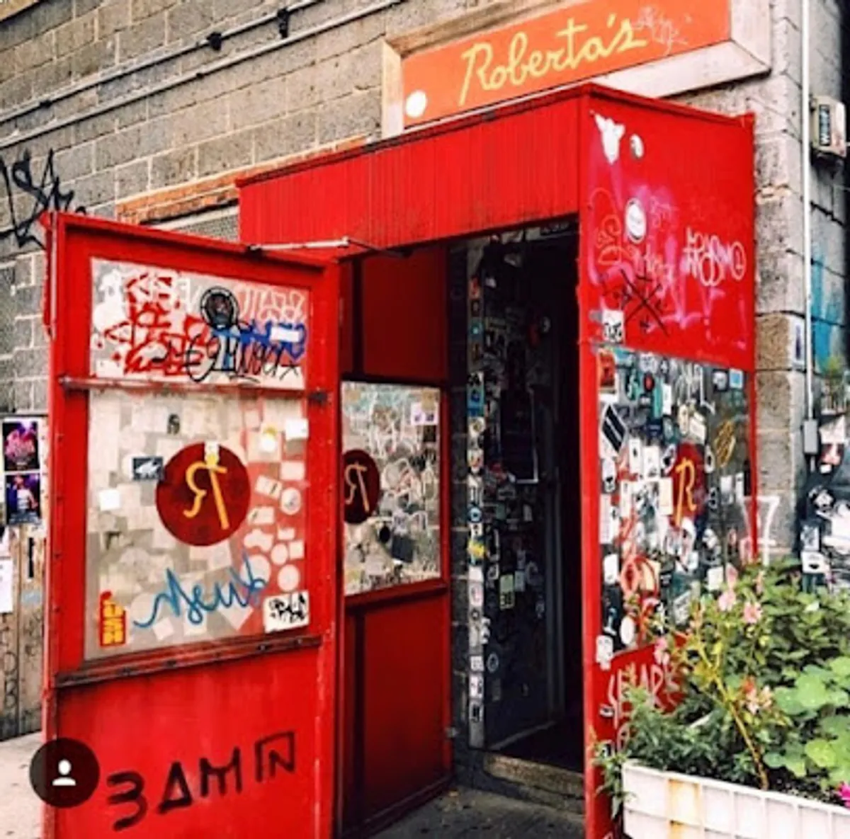 Interior view of Roberta's, a popular spot in brooklyn
