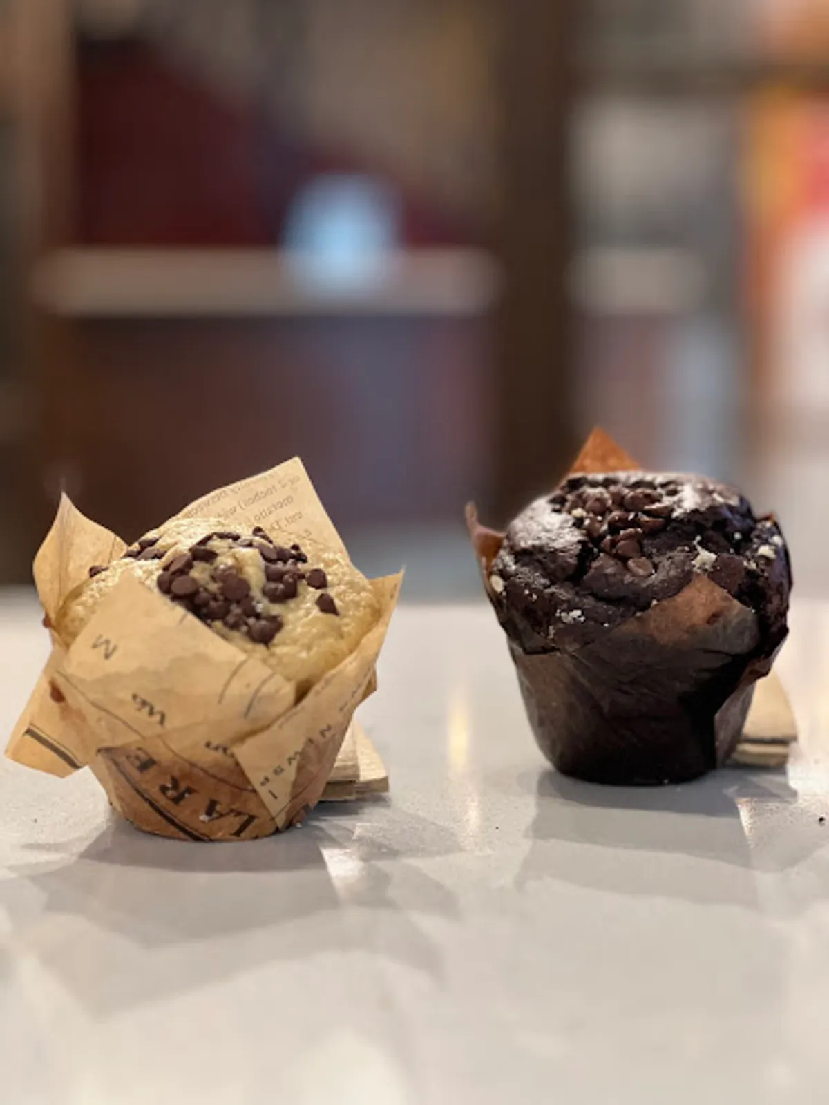 Interior view of Jus by Julie cafe in Brooklyn, filled with customers